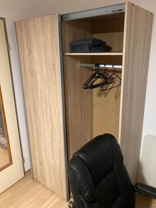 Helle 2-Zimmer Wohnung, Nicht Mehr Verfuegbar Erlangen Bagian luar foto