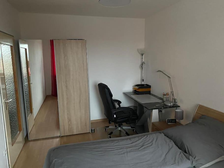 Helle 2-Zimmer Wohnung, Nicht Mehr Verfuegbar Erlangen Bagian luar foto